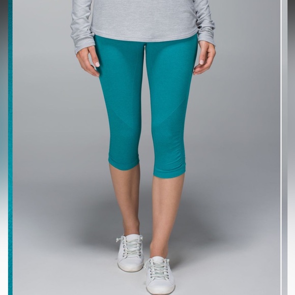 EUC LULULEMON In The Flow Crop II Heathered Real Teal Leggings - Picture 11 of 14